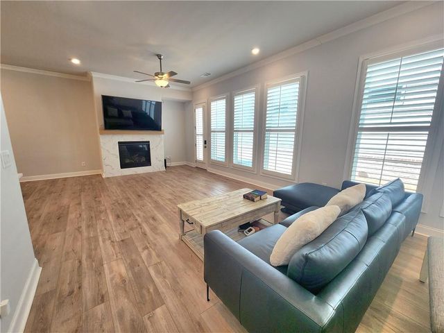 1003 Shurcliff Lane, Johns Creek, GA 30097