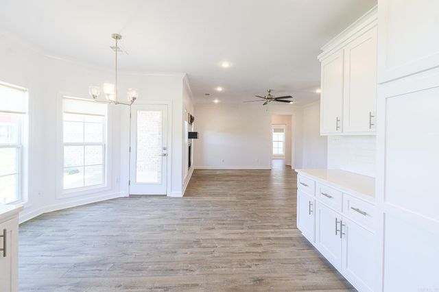 113 Hidden Creek Drive, Brookland, AR 72417