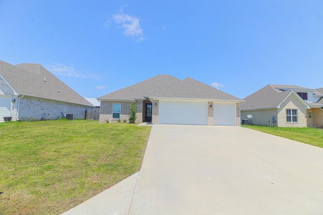 113 Hidden Creek Drive, Brookland, AR 72417