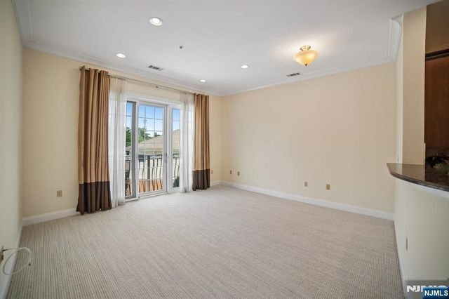4101 Piermont 1203, Tenafly, NJ 07670