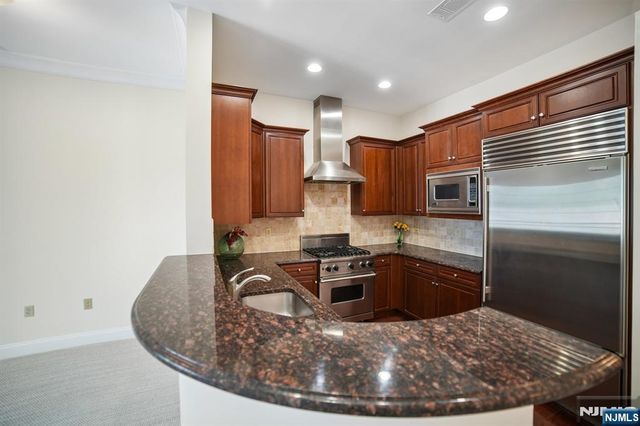 4101 Piermont 1203, Tenafly, NJ 07670