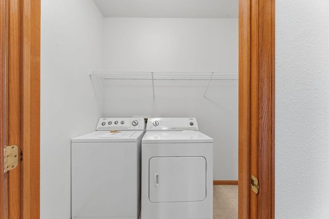 8200 W 33rd Street 302, Saint Louis Park, MN 55426