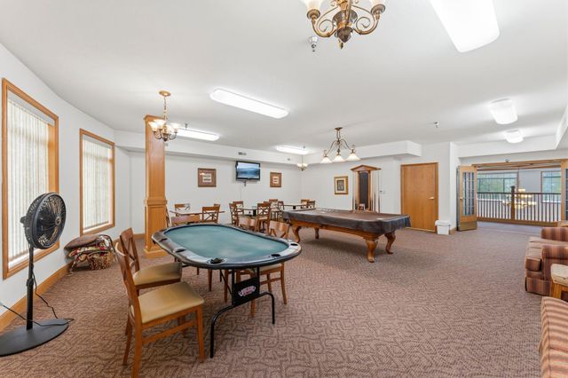8200 W 33rd Street 302, Saint Louis Park, MN 55426