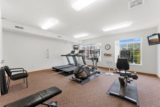 8200 W 33rd Street 302, Saint Louis Park, MN 55426