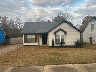 5387 CEDAR BLUFF DR, Memphis, TN 38127