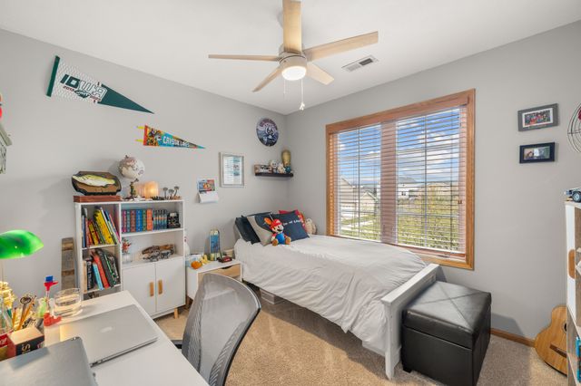 9414 Red Sunset Drive, West Des Moines, IA 50266