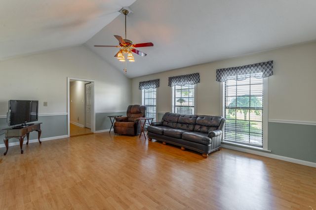 96 Harmon Drive N, Dunlap, TN 37327