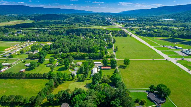 96 Harmon Drive N, Dunlap, TN 37327