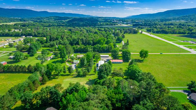 96 Harmon Drive N, Dunlap, TN 37327