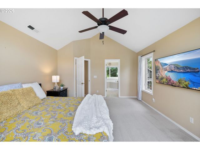 1264 Ne Estelle Ct, Hillsboro, OR 97124