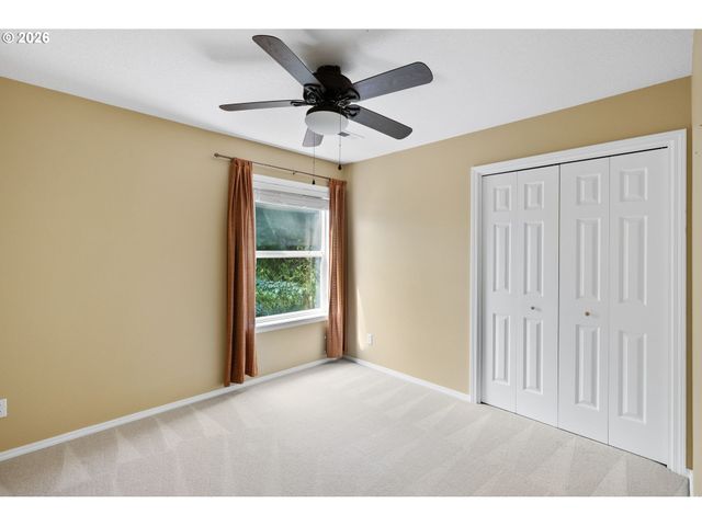 1264 Ne Estelle Ct, Hillsboro, OR 97124