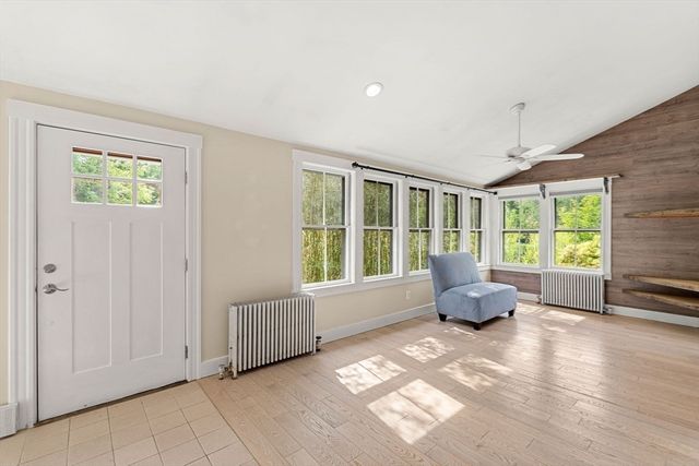 57 Depot St, Grafton, MA 01560