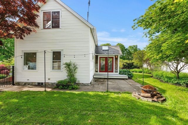 57 Depot St, Grafton, MA 01560
