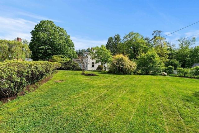 57 Depot St, Grafton, MA 01560