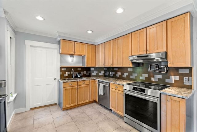 57 Depot St, Grafton, MA 01560