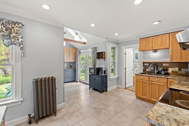 57 Depot St, Grafton, MA 01560