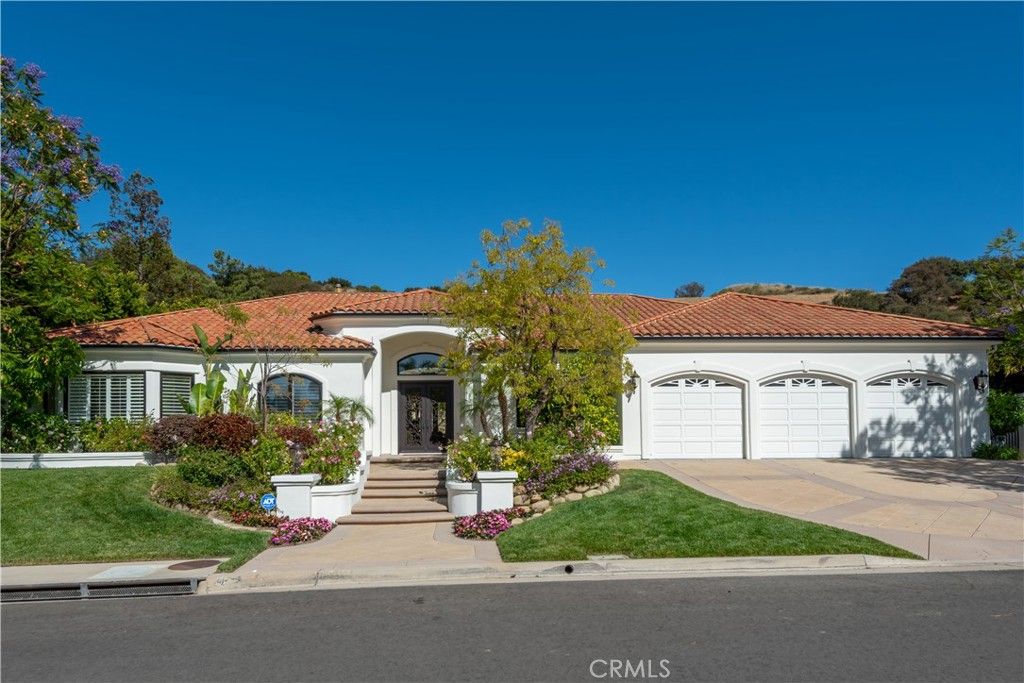 Image 1 of property listing at 3124 MOUNTAIN PARK, Calabasas, CA 91302