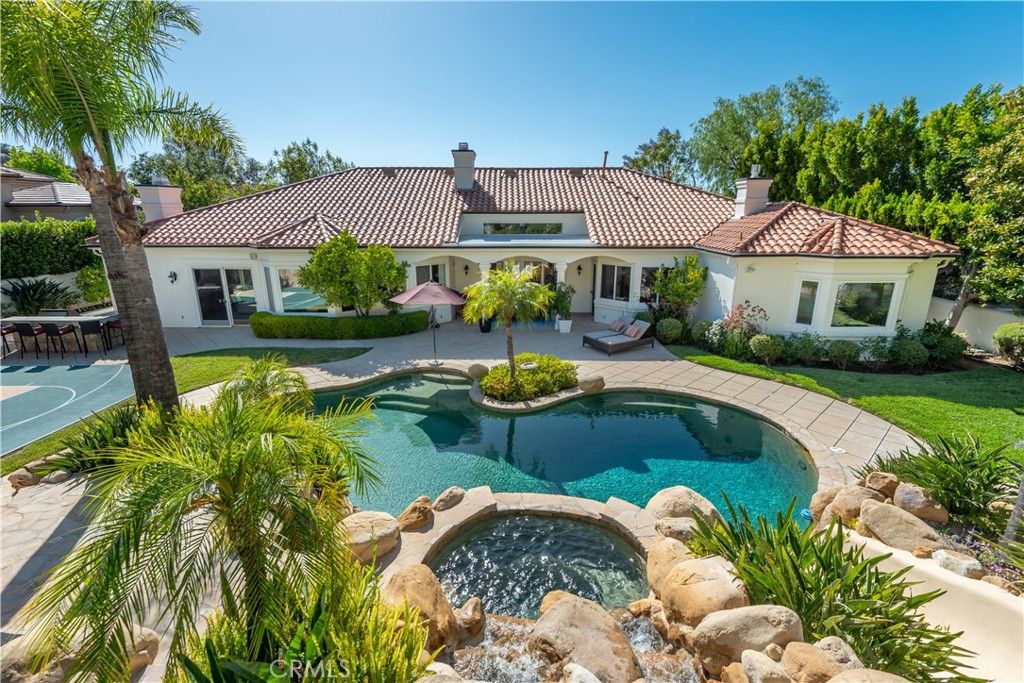 Image 25 of property listing at 3124 MOUNTAIN PARK, Calabasas, CA 91302