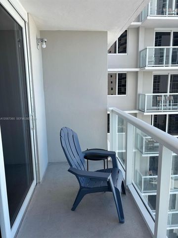 19201 Collins Avenue 747, Sunny Isles Beach, FL 33160