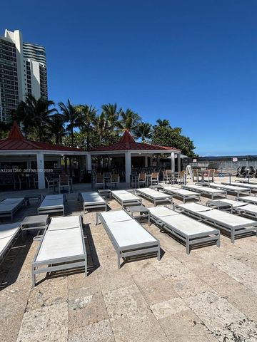 19201 Collins Avenue 747, Sunny Isles Beach, FL 33160