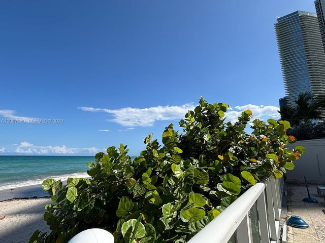 19201 Collins Avenue 747, Sunny Isles Beach, FL 33160