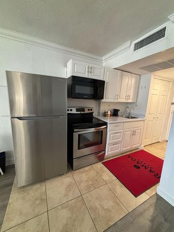 19201 Collins Avenue 747, Sunny Isles Beach, FL 33160