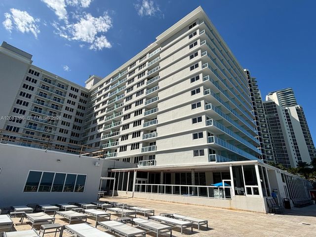 19201 Collins Avenue 747, Sunny Isles Beach, FL 33160