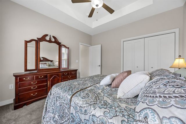 1315 E Tartan Dr, North Liberty, IA 52317