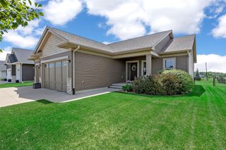 1315 E Tartan Dr, North Liberty, IA 52317