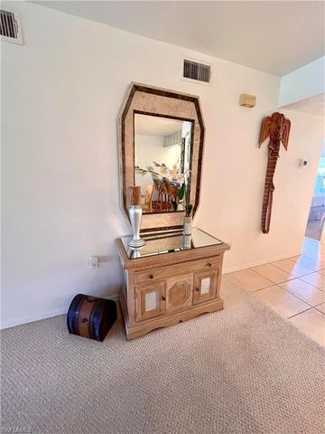 4240 Chantelle DR B103, Naples, FL 34112