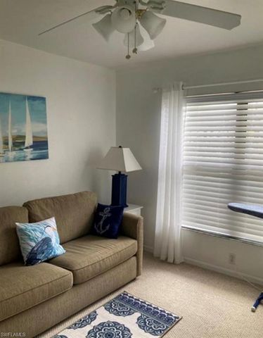 4240 Chantelle DR B103, Naples, FL 34112