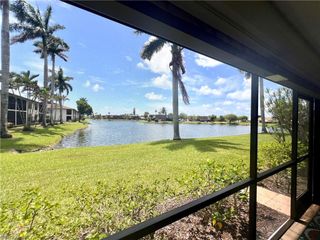 4240 Chantelle DR B103, Naples, FL 34112