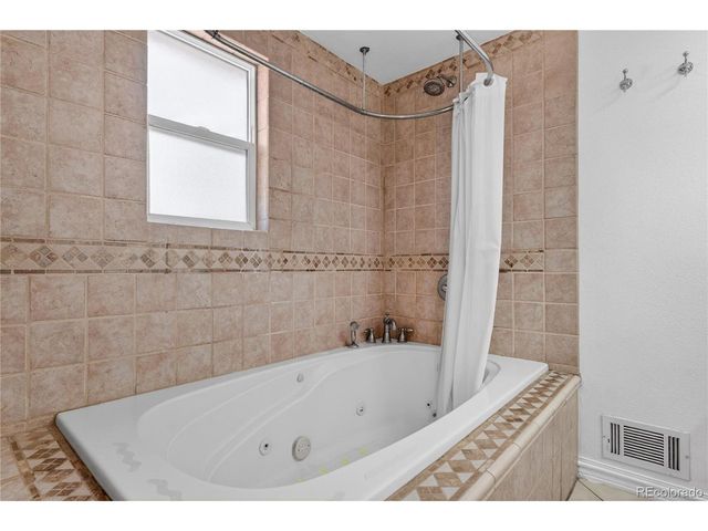 11467 E Amherst Cir, Aurora, CO 80014