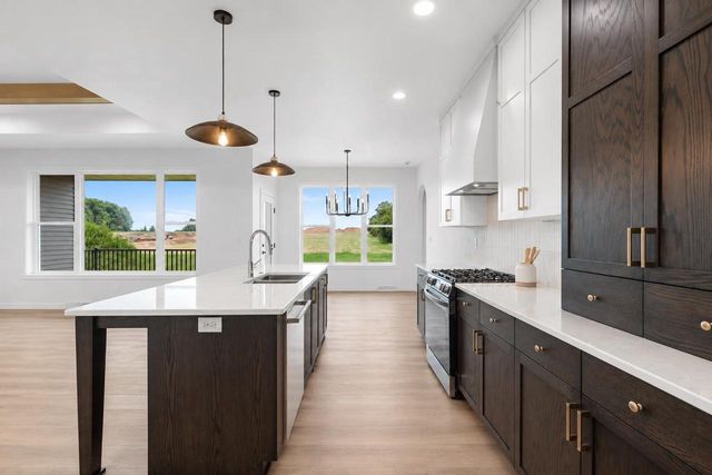 3685 EVELYN ROSE LANE, Suamico, WI 54313