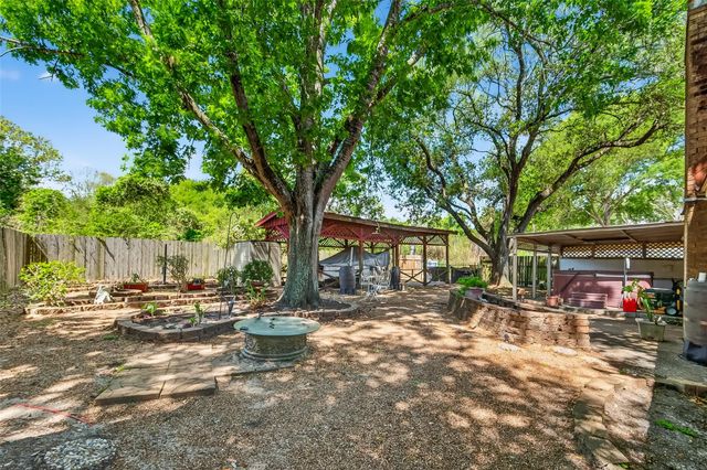 4606 Chaparral Drive, Baytown, TX 77521