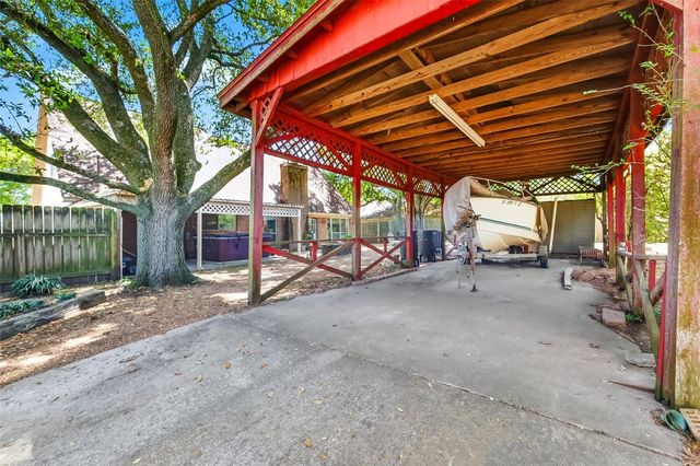 4606 Chaparral Drive, Baytown, TX 77521