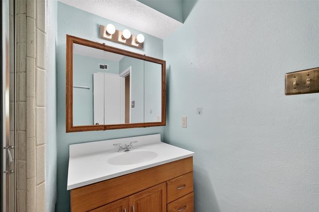 4606 Chaparral Drive, Baytown, TX 77521