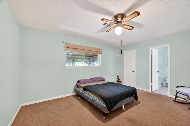 4606 Chaparral Drive, Baytown, TX 77521