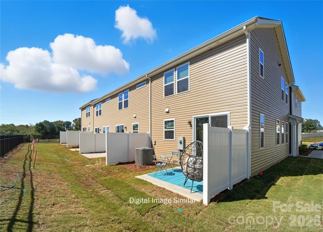 6100 Mallow Crossing Lane, Charlotte, NC 28213