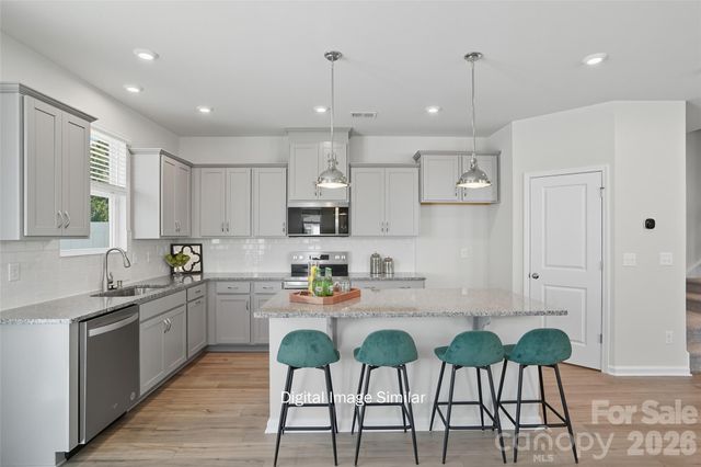 6100 Mallow Crossing Lane, Charlotte, NC 28213