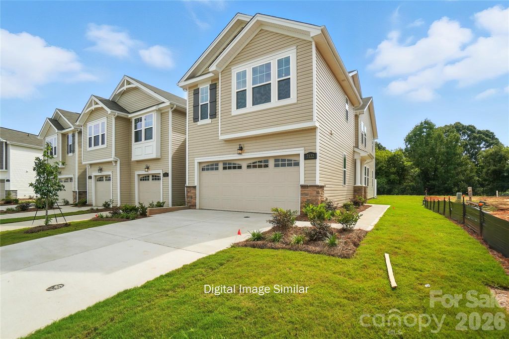 6100 Mallow Crossing Lane, Charlotte, NC 28213