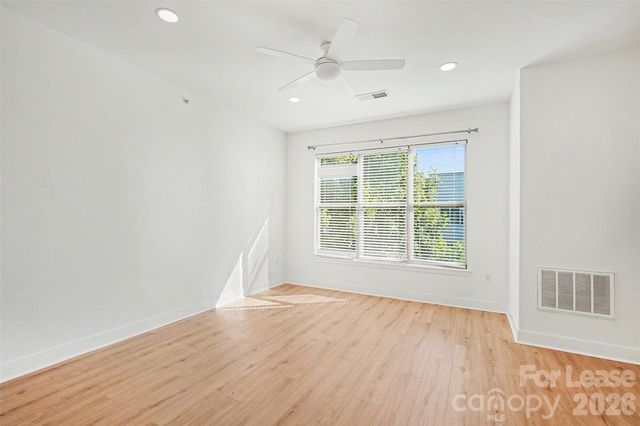1032 Skyline View Way, Charlotte, NC 28204