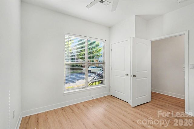 1032 Skyline View Way, Charlotte, NC 28204
