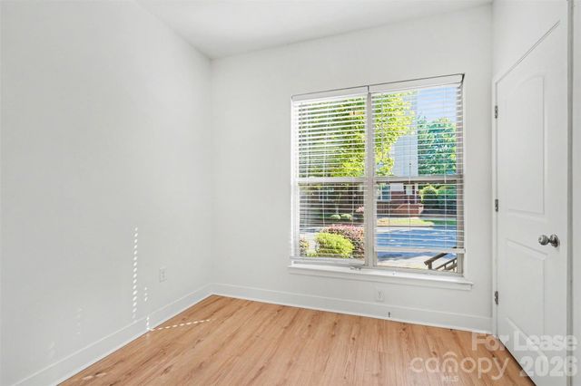 1032 Skyline View Way, Charlotte, NC 28204