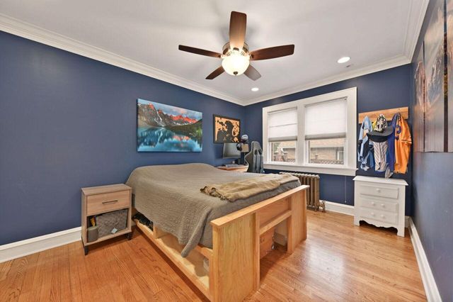 5211 W Wisconsin AVENUE #5217, Milwaukee, WI 53208