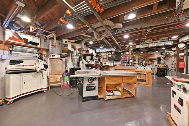 5211 W Wisconsin AVENUE #5217, Milwaukee, WI 53208