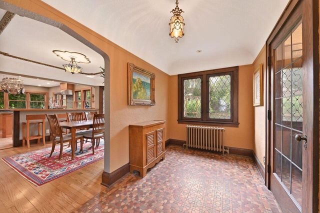 5211 W Wisconsin AVENUE #5217, Milwaukee, WI 53208