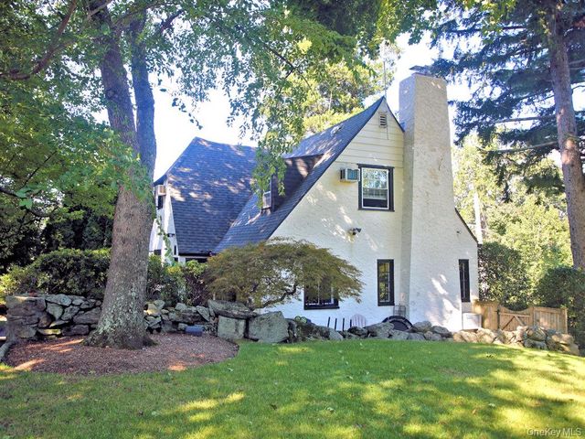 1315 Langdon Lane, Mamaroneck, NY 10543