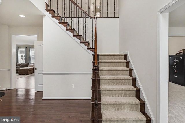 2446 TOWERING OAK CT, Locust Grove, VA 22508