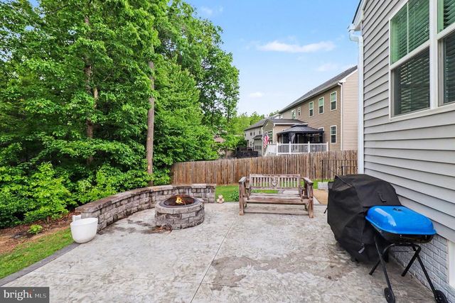 2446 TOWERING OAK CT, Locust Grove, VA 22508
